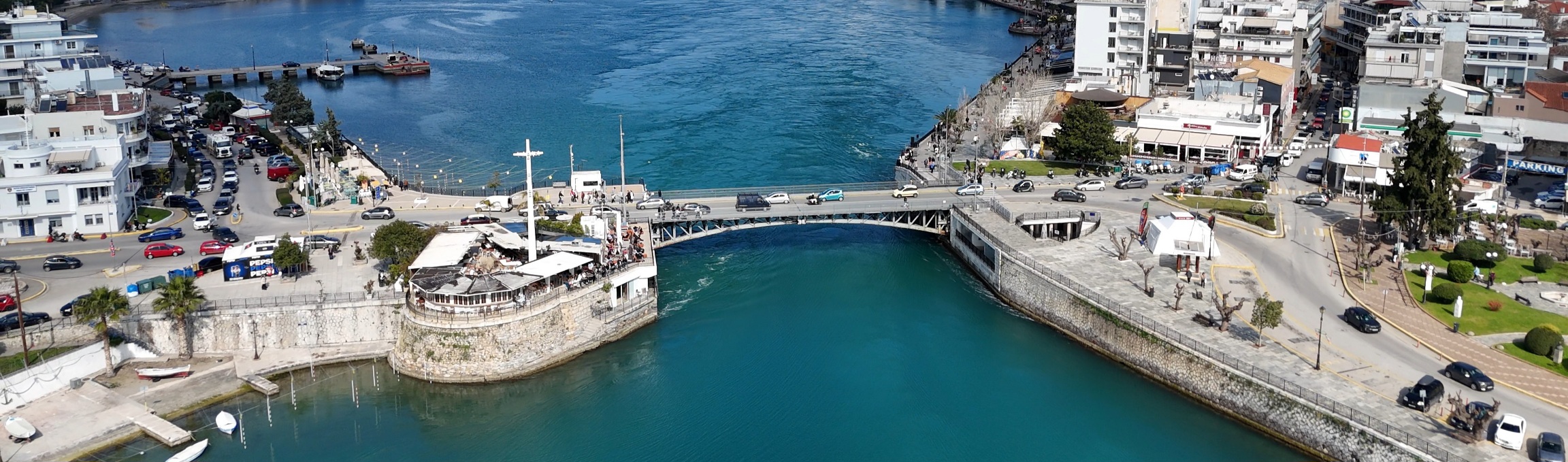 2025-03 Die Evripos Meerenge in Chalkida  Euböa GR