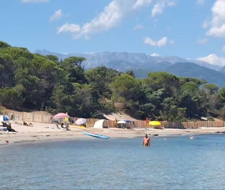 Plage naturista de Villata